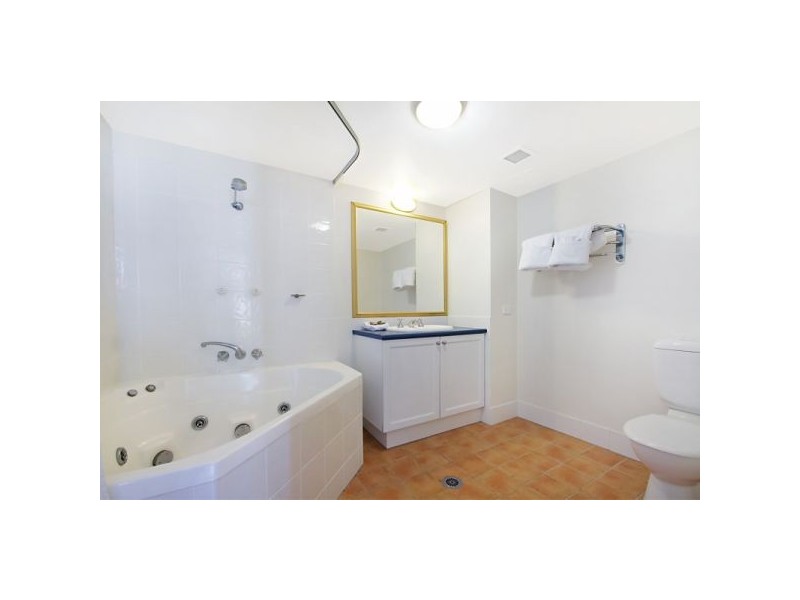 411/99 Griffith St, Coolangatta QLD 4225