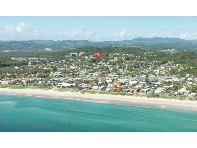 9 Bob Barnard Drive, Tugun QLD 4224