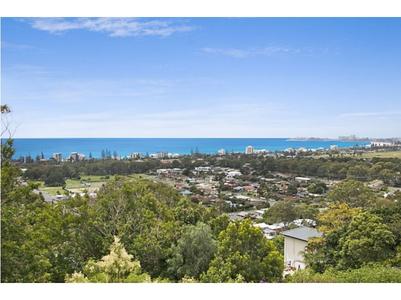 9 Bob Barnard Drive, Tugun QLD 4224