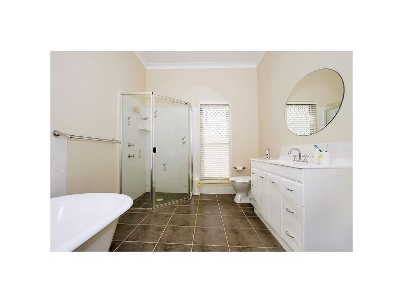 21 Sequoia Court, Banora Point NSW 2486