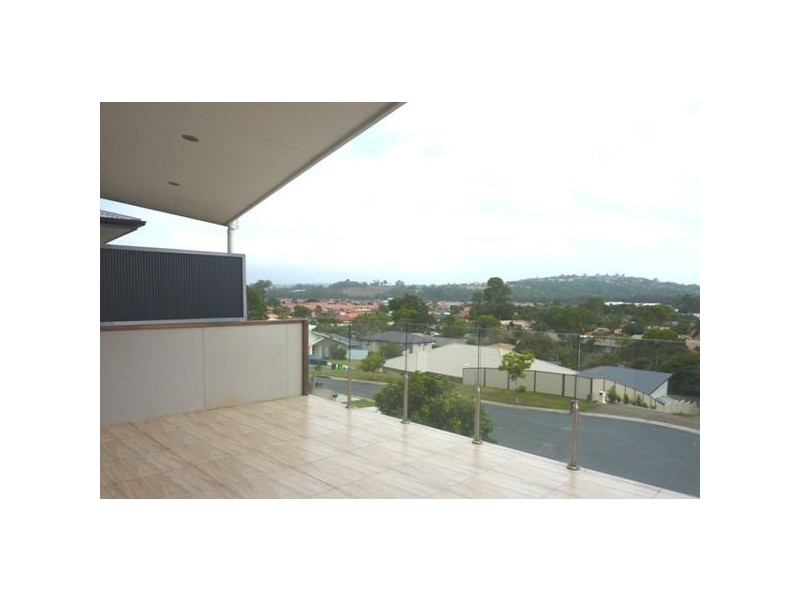 8 Liana Court, Banora Point NSW 2486