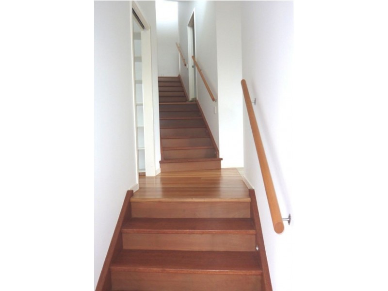 8 Liana Court, Banora Point NSW 2486