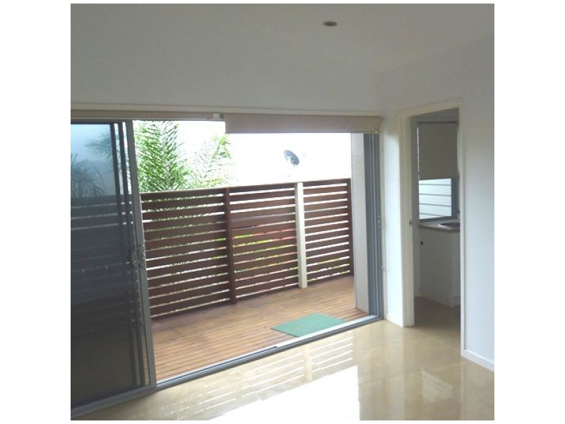 8 Liana Court, Banora Point NSW 2486