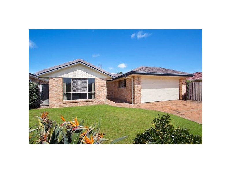 27 Winders Place, Banora Point NSW 2486