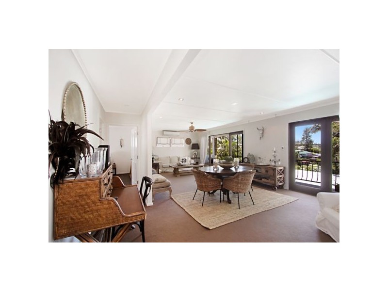 55 Ballow Street, Coolangatta QLD 4225