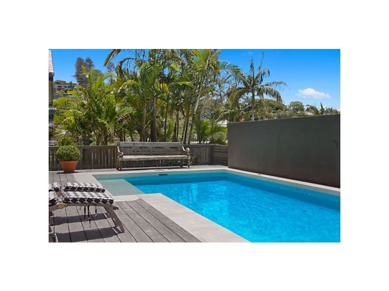 55 Ballow Street, Coolangatta QLD 4225