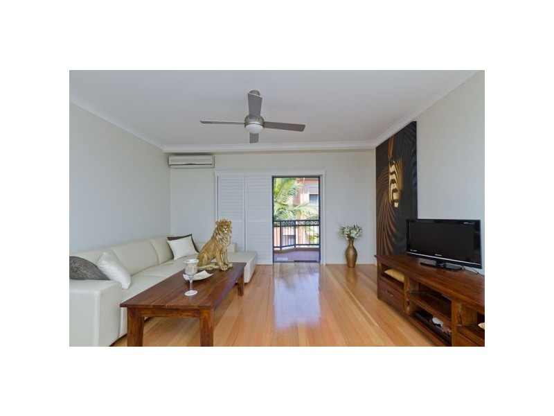 50/5 Hill Street, Rainbow Bay QLD 4225