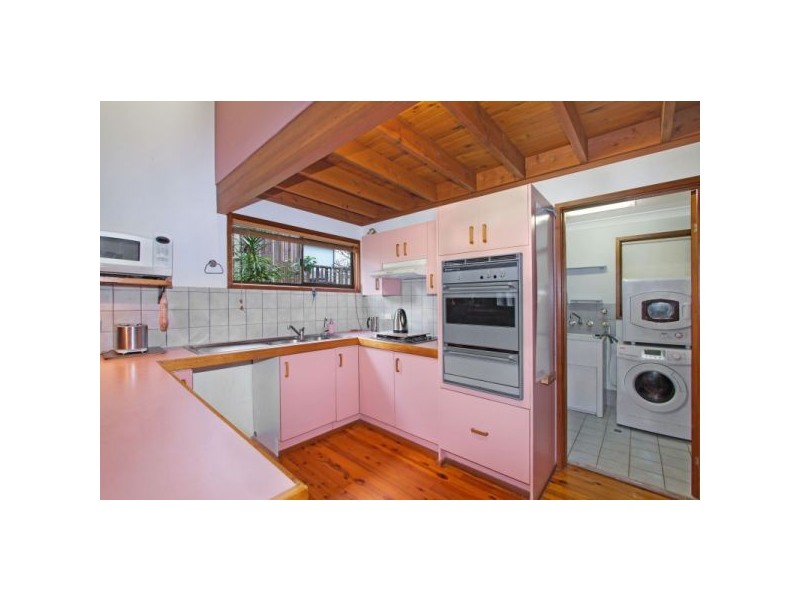 116 Garrick Street (access via Ballow Street), Coolangatta QLD 4225