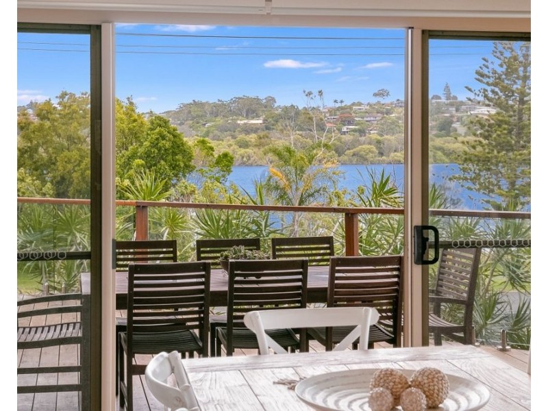 12 Fingal Road, Fingal Head NSW 2487