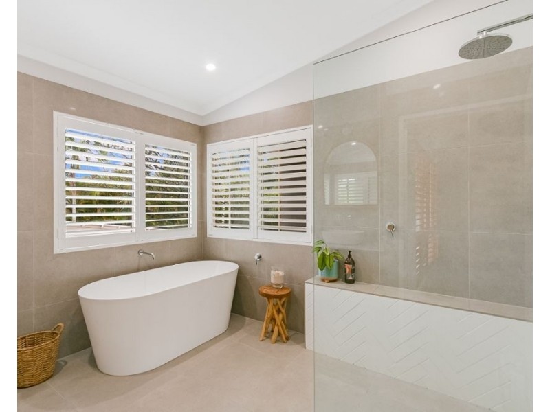 12 Fingal Road, Fingal Head NSW 2487