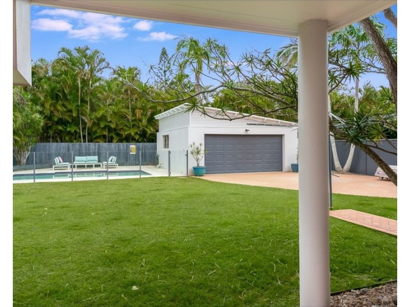 12 Fingal Road, Fingal Head NSW 2487