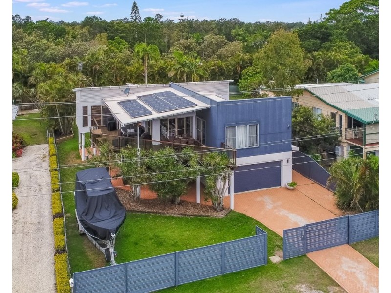 12 Fingal Road, Fingal Head NSW 2487