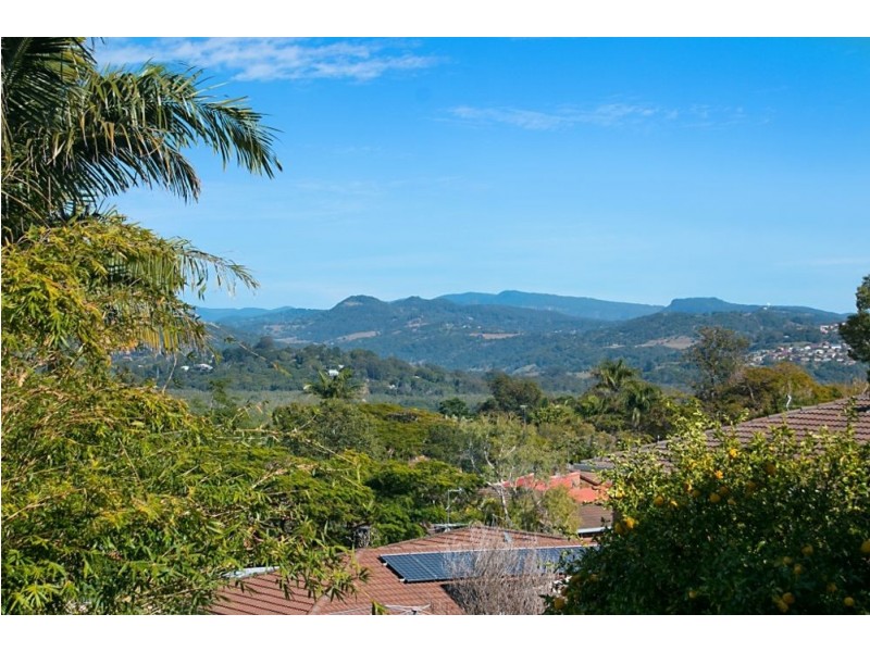 2/11 Coolabah Court, Banora Point NSW 2486