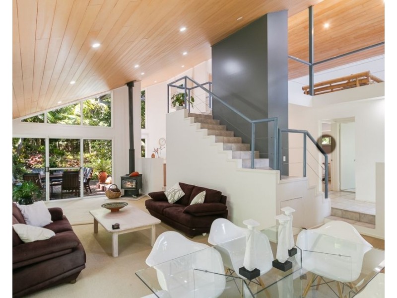 8 Dune Street, Fingal Head NSW 2487