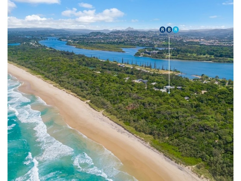 8 Dune Street, Fingal Head NSW 2487