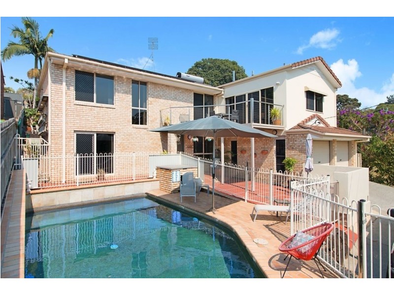 11 Simpson Drive, Bilambil Heights NSW 2486