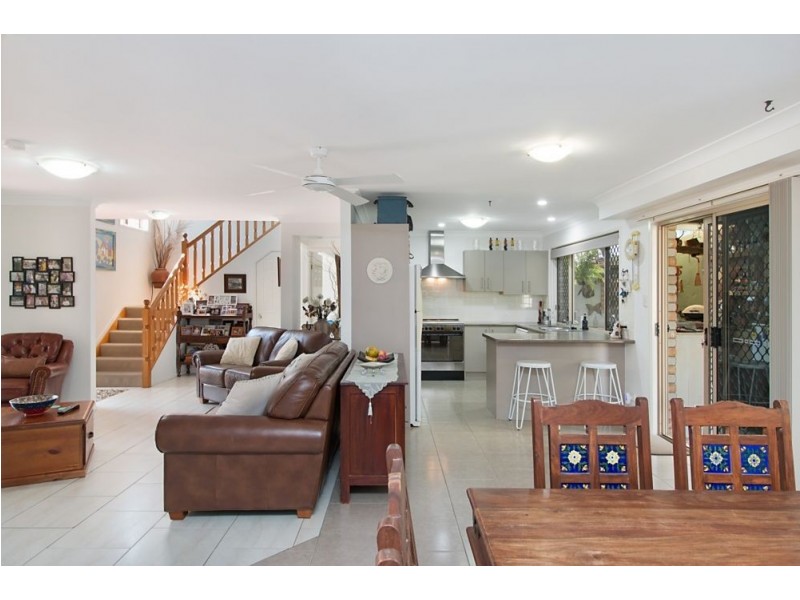 11 Simpson Drive, Bilambil Heights NSW 2486