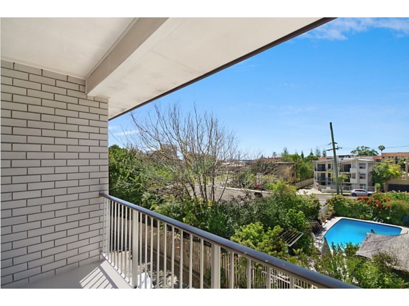 16/28 Miles Street, Kirra QLD 4225