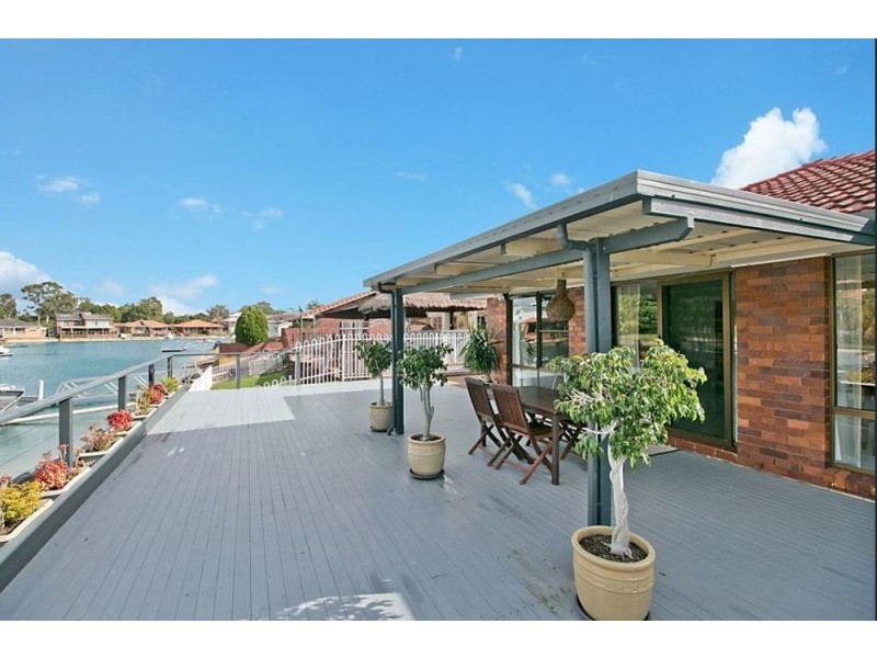 6 Sandpiper Avenue, Tweed Heads NSW 2485