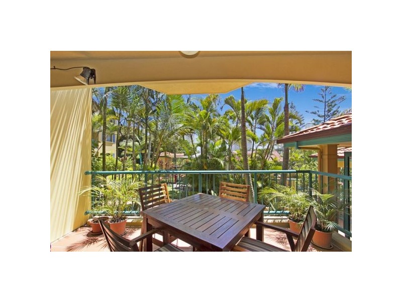 8/27 Dutton Street, Coolangatta QLD 4225
