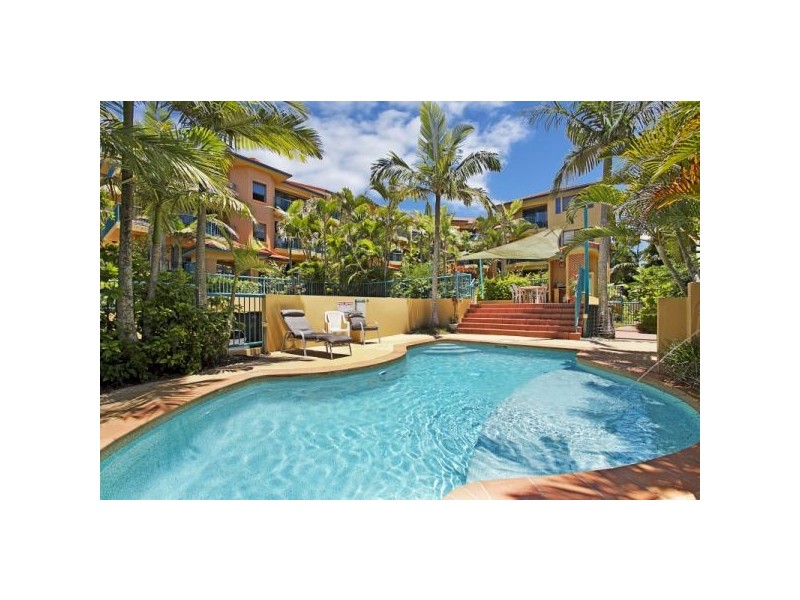 8/27 Dutton Street, Coolangatta QLD 4225