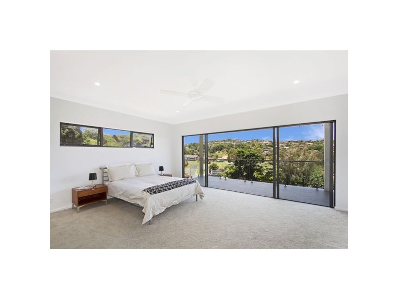 18 Donegal Court, Banora Point NSW 2486