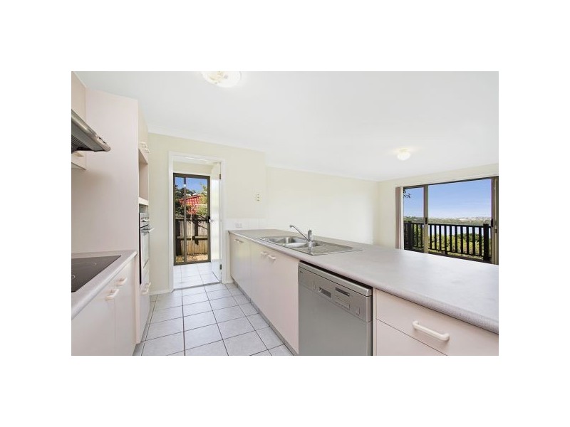 16 Lake Tahoe Drive, Bilambil Heights NSW 2486