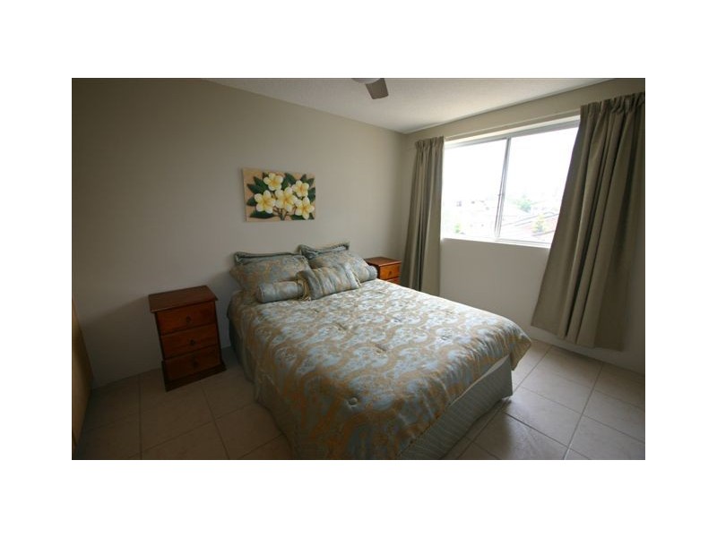 8/22 Hill Street Woobera, Rainbow Bay QLD 4225