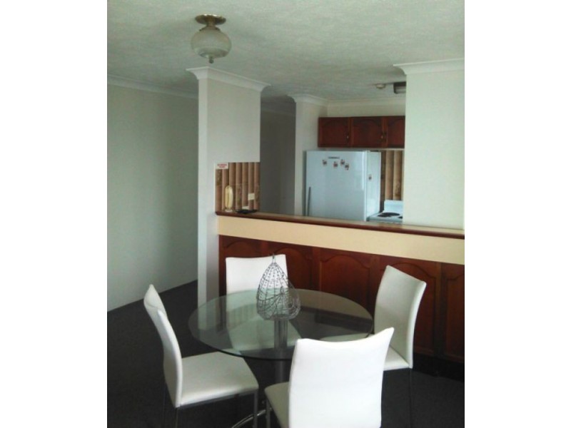 19/82 Marine Parade, Coolangatta QLD 4225