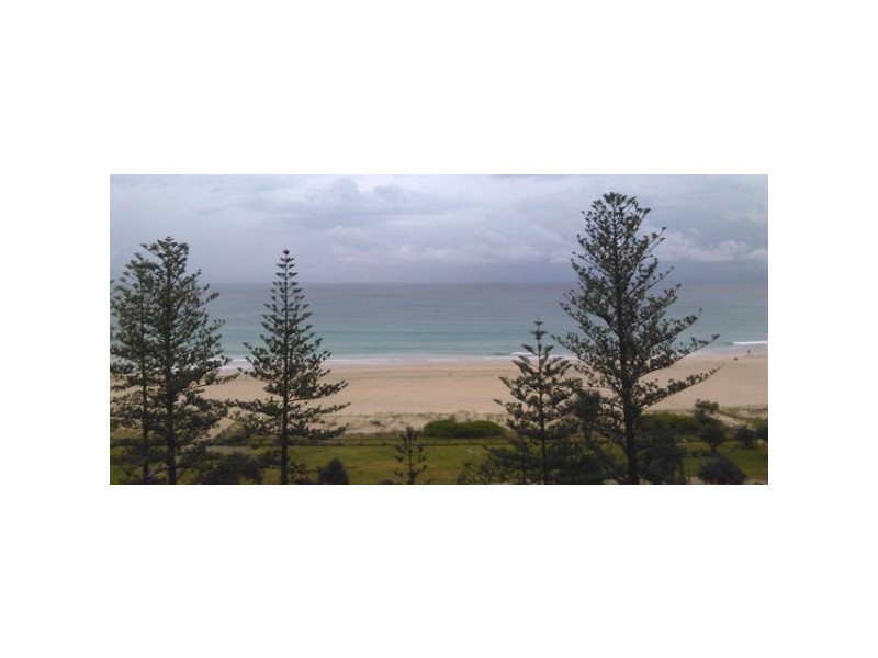 19/82 Marine Parade, Coolangatta QLD 4225