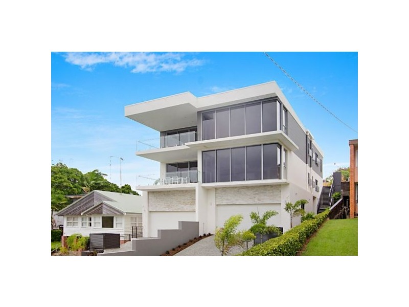 2/67 Garrick Street, Coolangatta QLD 4225