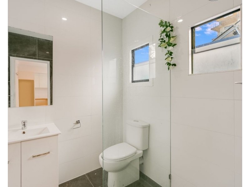 6/24 Eden Avenue, Coolangatta QLD 4225