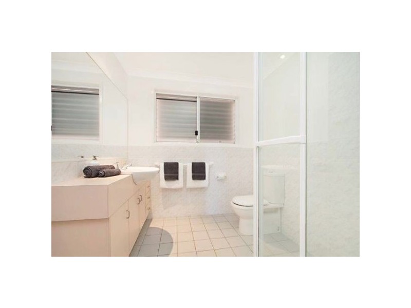 8 Cangella Court, Tugun QLD 4224