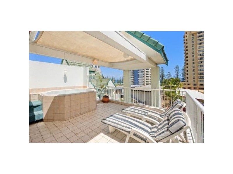 29/243 Boundary Street, Rainbow Bay QLD 4225