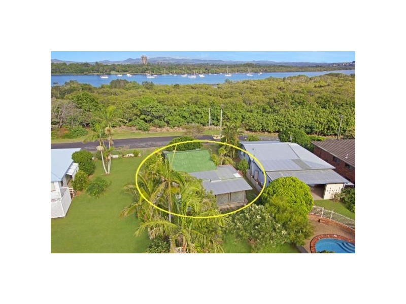 22 Main Road, Fingal Head NSW 2487