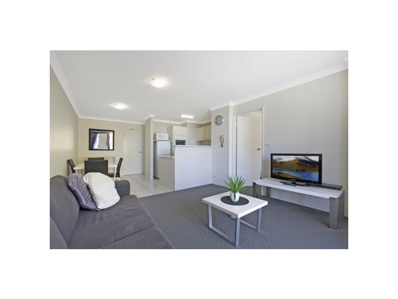 4/3-5 “Eden Towers” Ward Street, Coolangatta QLD 4225