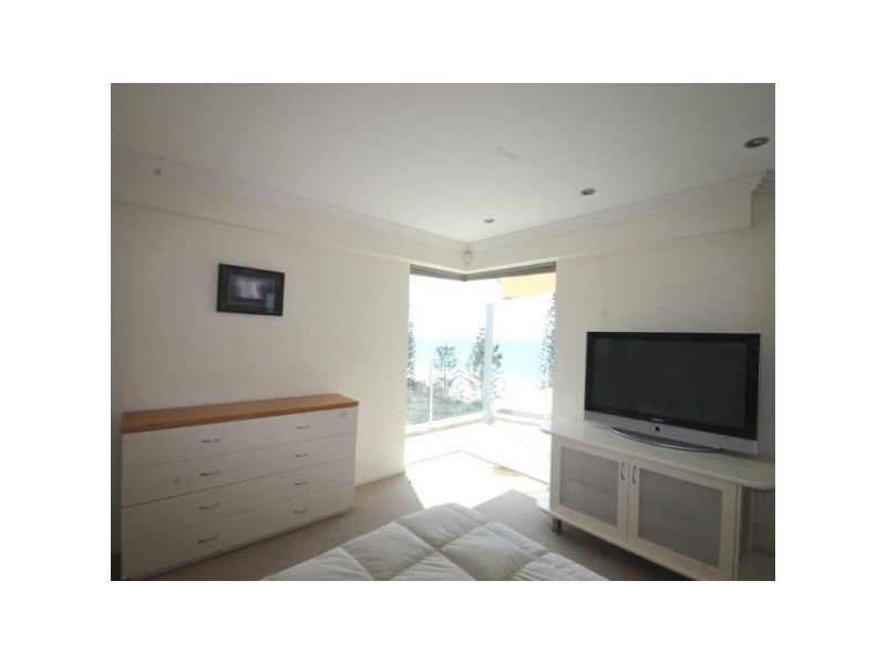 10/405 Golden Four Drive, Tugun QLD 4224
