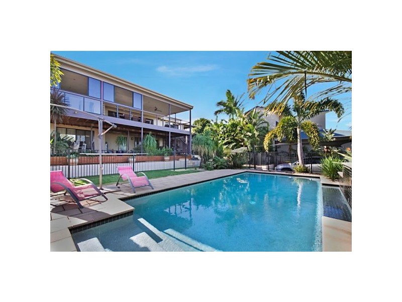 5 Seaview Road, Banora Point NSW 2486