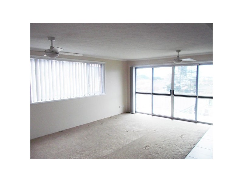 10/16-18 THOMSON STREET, Tweed Heads NSW 2485