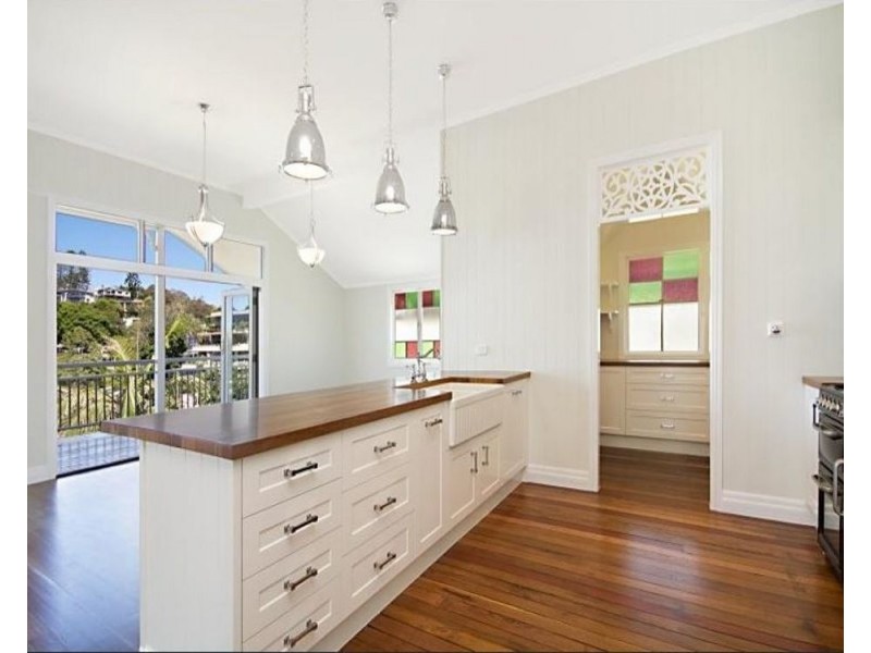 32 Tweed Street, Coolangatta QLD 4225