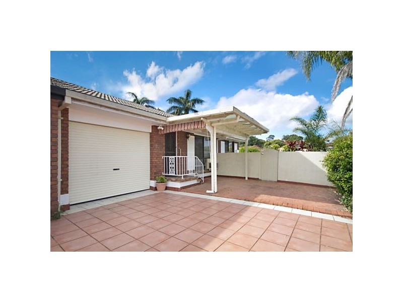 2/1 Flametree Terrace, Banora Point NSW 2486