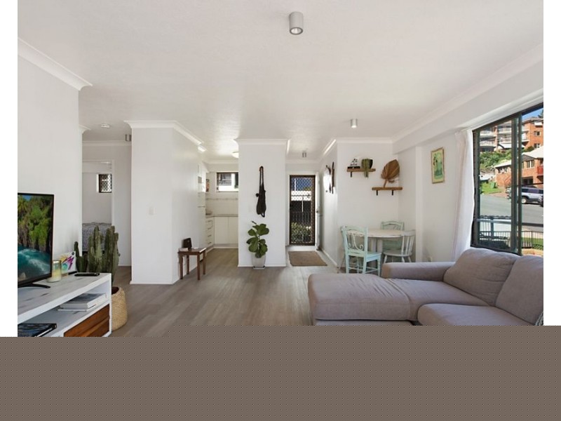 4/7 Eden Avenue, Coolangatta QLD 4225