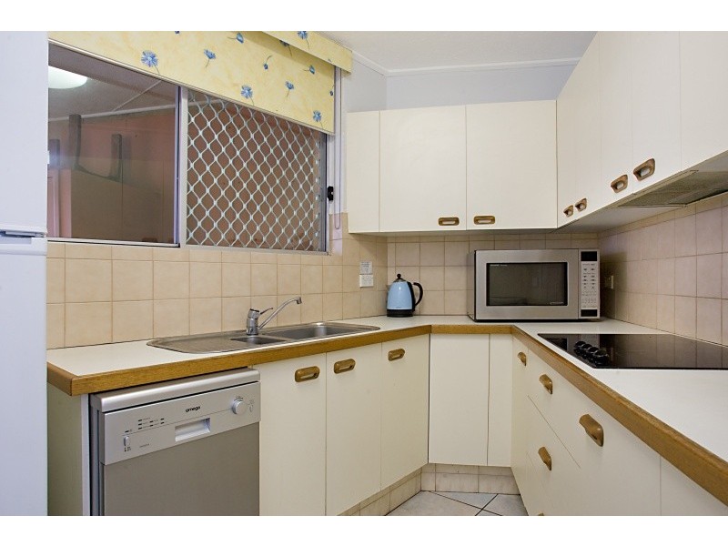 15/ 178 Marine Pde, Rainbow Bay QLD 4225