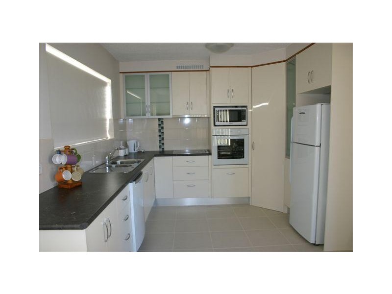 Rainbow Bay QLD 4225