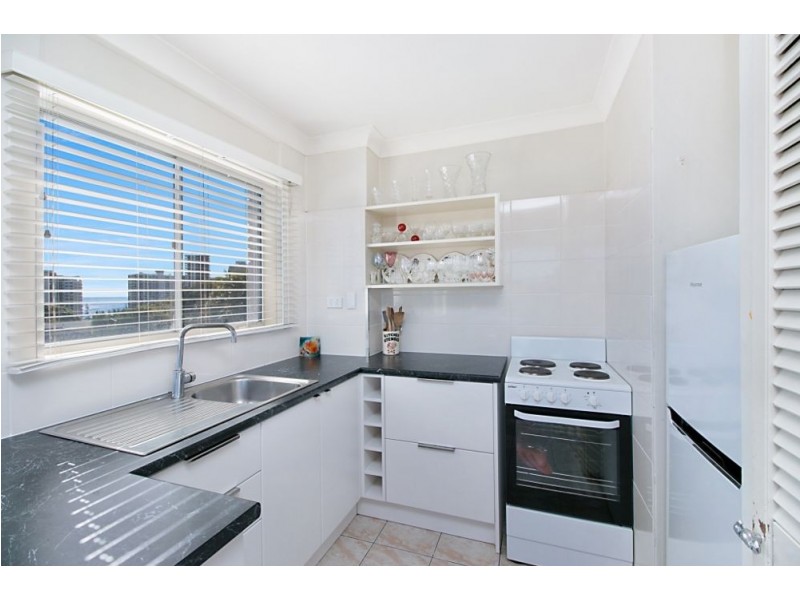3/23 Tweed Street, Coolangatta QLD 4225