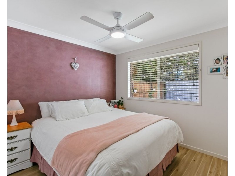 6 Loyal Court, Tweed Heads South NSW 2486