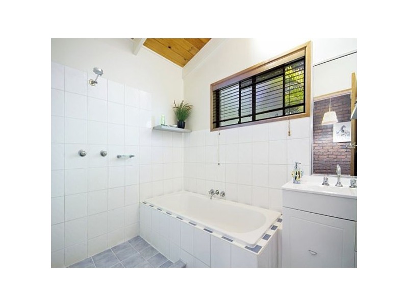 36 Inlet Drive, Tweed Heads West NSW 2485