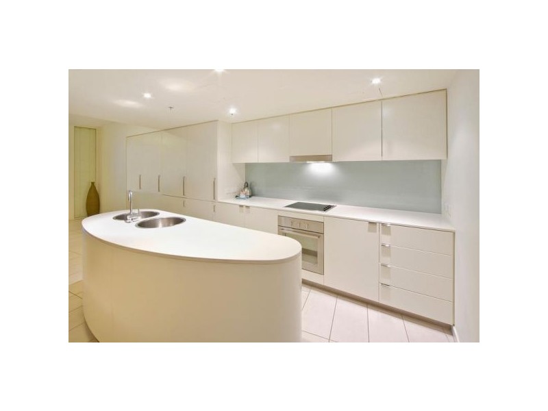 1006/3 Mclean St, Coolangatta QLD 4225