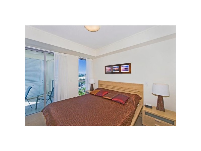 1006/3 Mclean St, Coolangatta QLD 4225