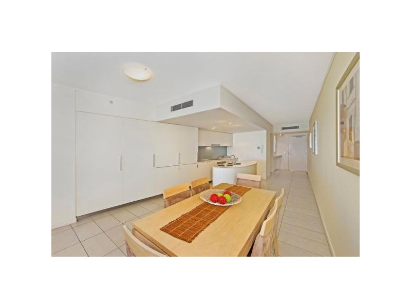 1006/3 Mclean St, Coolangatta QLD 4225